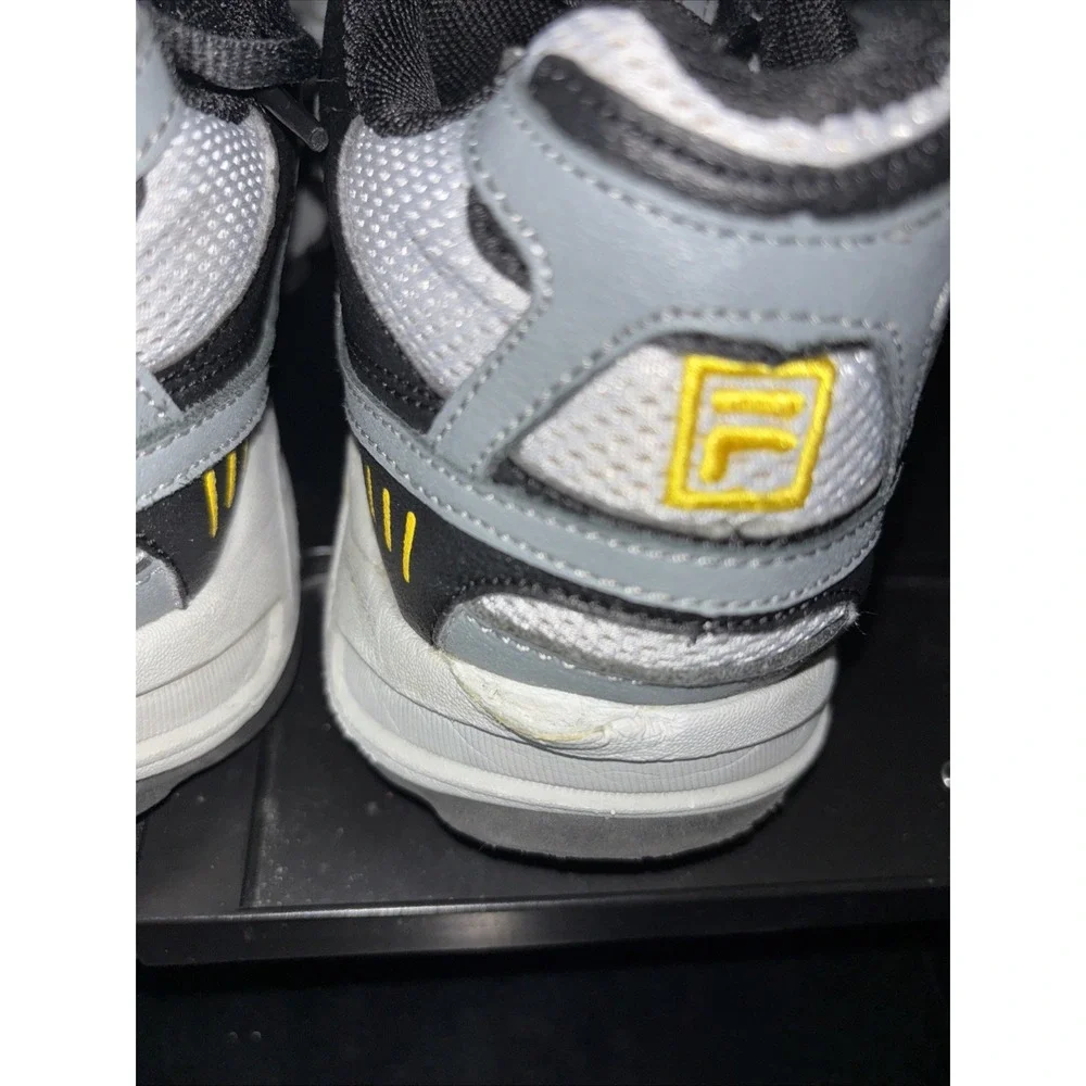 Vintage Fila All‎ Terrain Sneakers Hiking Trails Sz 9 Yellow Highlights (3843)